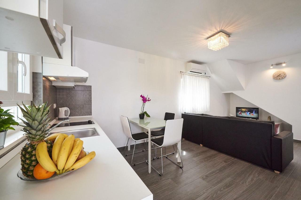 Apartment Epetij 2 Split Buitenkant foto