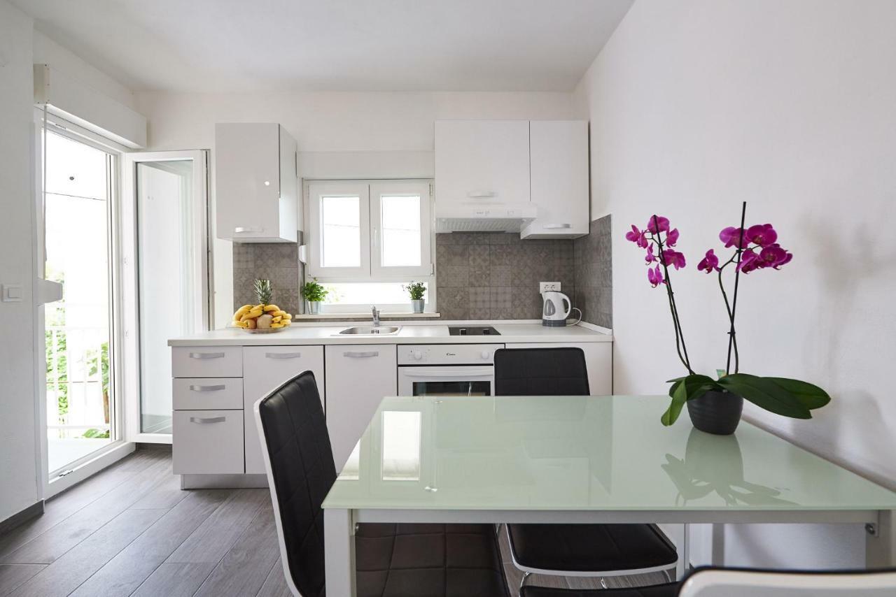 Apartment Epetij 2 Split Buitenkant foto